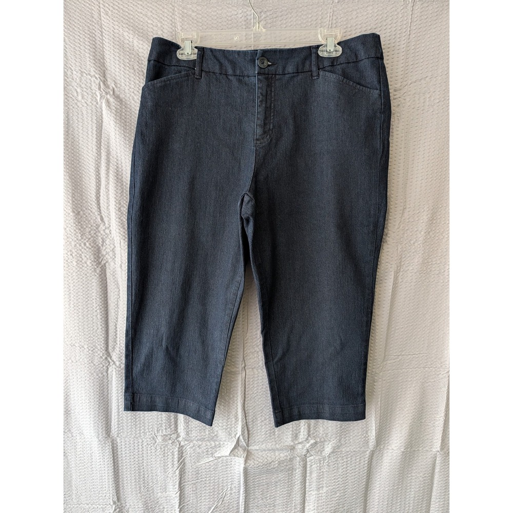 St Johns Bay Womens Size 12 Dark Wash Capri Pants Cropped Stretch Trousers